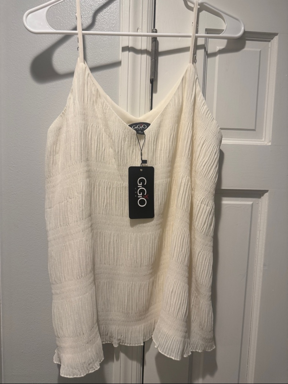GIGIO Cream Textured Spaghetti-Strap Camisole